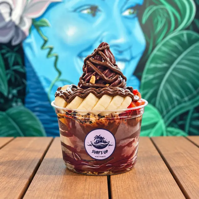 Surf’s Up Palmetto Breeze açaí bowl
